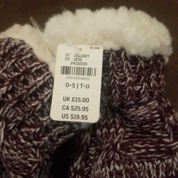 NEW Victorias Secret PINK Sherpa bootie slippers! - Picture 4 of 4